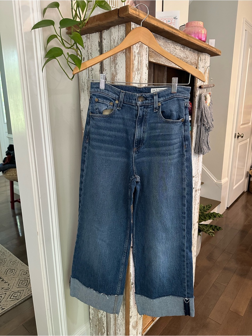 rag & bone Medium Blue Wide-Leg Cropped Jeans